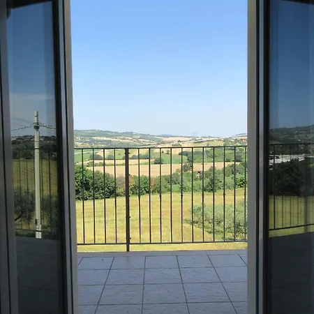 L'ulivo Apartment *